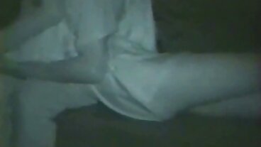 একটি অবিশ্বাস্য শ্যামাঙ্গিনী সঙ্গে বাড়িতে ভাংলা চোদাচুদি তৈরি সেলাই টেপ