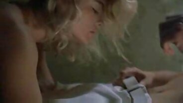 ফিট গৃহিনী তার বাংলা দেশি মেয়েদের চোদাচুদি প্রশিক্ষকের বড় কালো অ্যানাকোন্ডা দ্বারা শক্ত এবং গভীর ধাক্কা দেয়