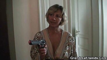 রিয়ালিট কিংস কিংস: পর্নএইচডি-তে জিমে ট্রু কাইটের বাংলা দেশের চোদাচোদি ভিডিও পাছা ধরে রাখা