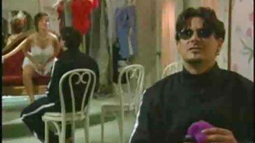 ব্ল্যাকড: রেডহেড ব্র্যাট এএফএফ এবং বিবিসি আনাবেল রেডের মজার চোদাচুদি জন্য ক্ষুধার্ত সর্বদা পর্নএইচডি-তে তার পথ তৈরি করে