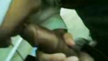 অপেশাদার দম্পতি জমিদারি বাংলাদেশী চোদাচুদি মজা উপর ক্যামেরা